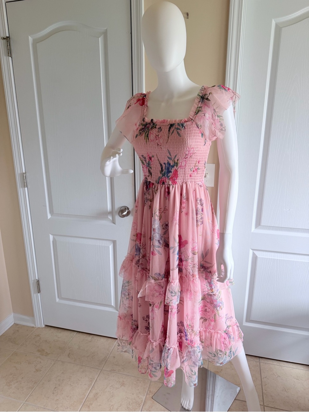Rare Editions Y2K Pink Floral Smocked Body Tiered Mesh Maxi Dress Like New